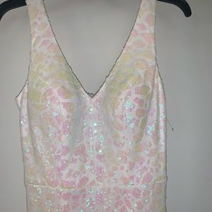 City Triangles white sequin full length gown. Size 3. Never been worn